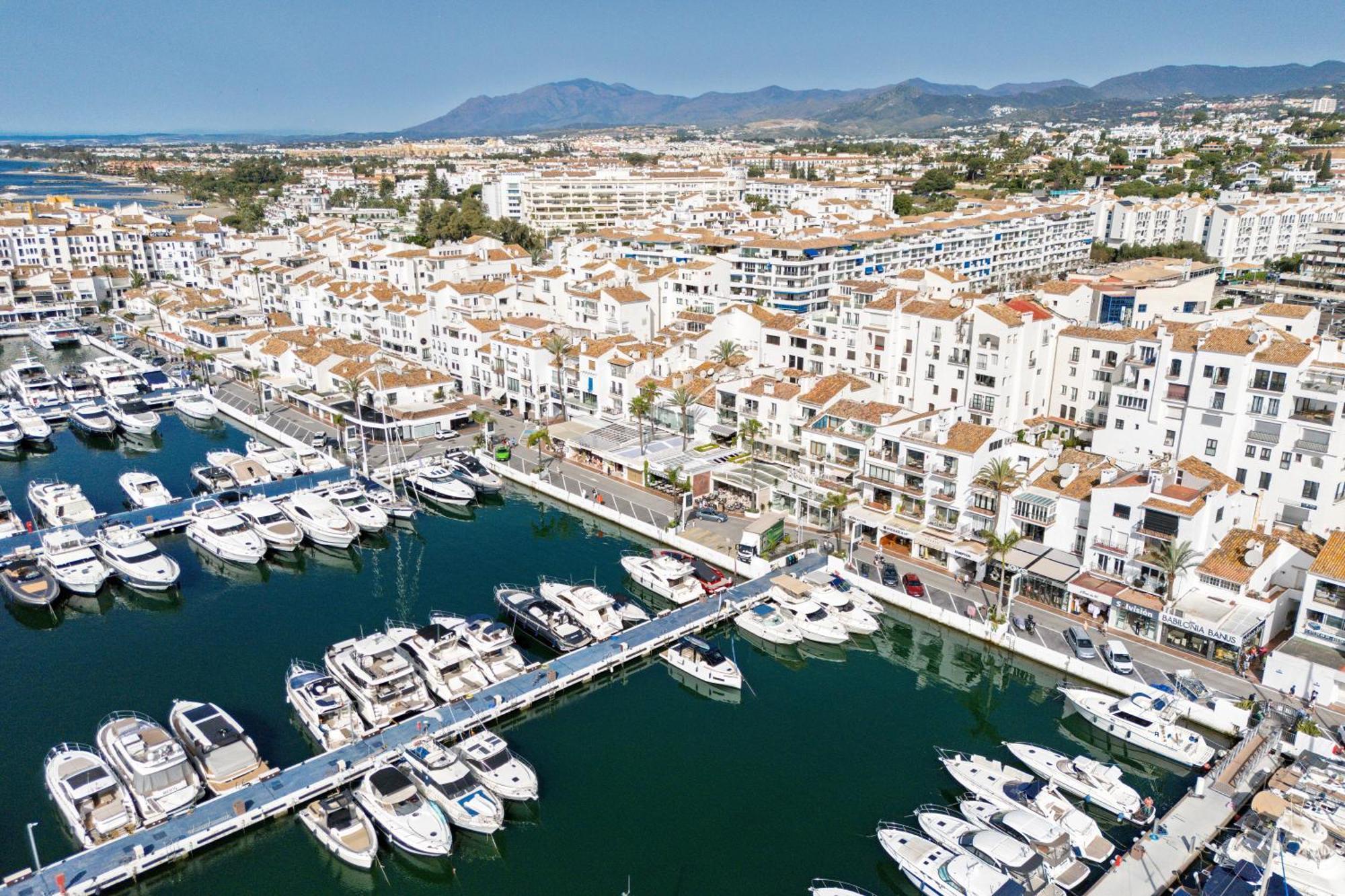 Apartament 243-Fully Renovated-Puerto Banus Marbella Front Line Penthouse Zewnętrze zdjęcie